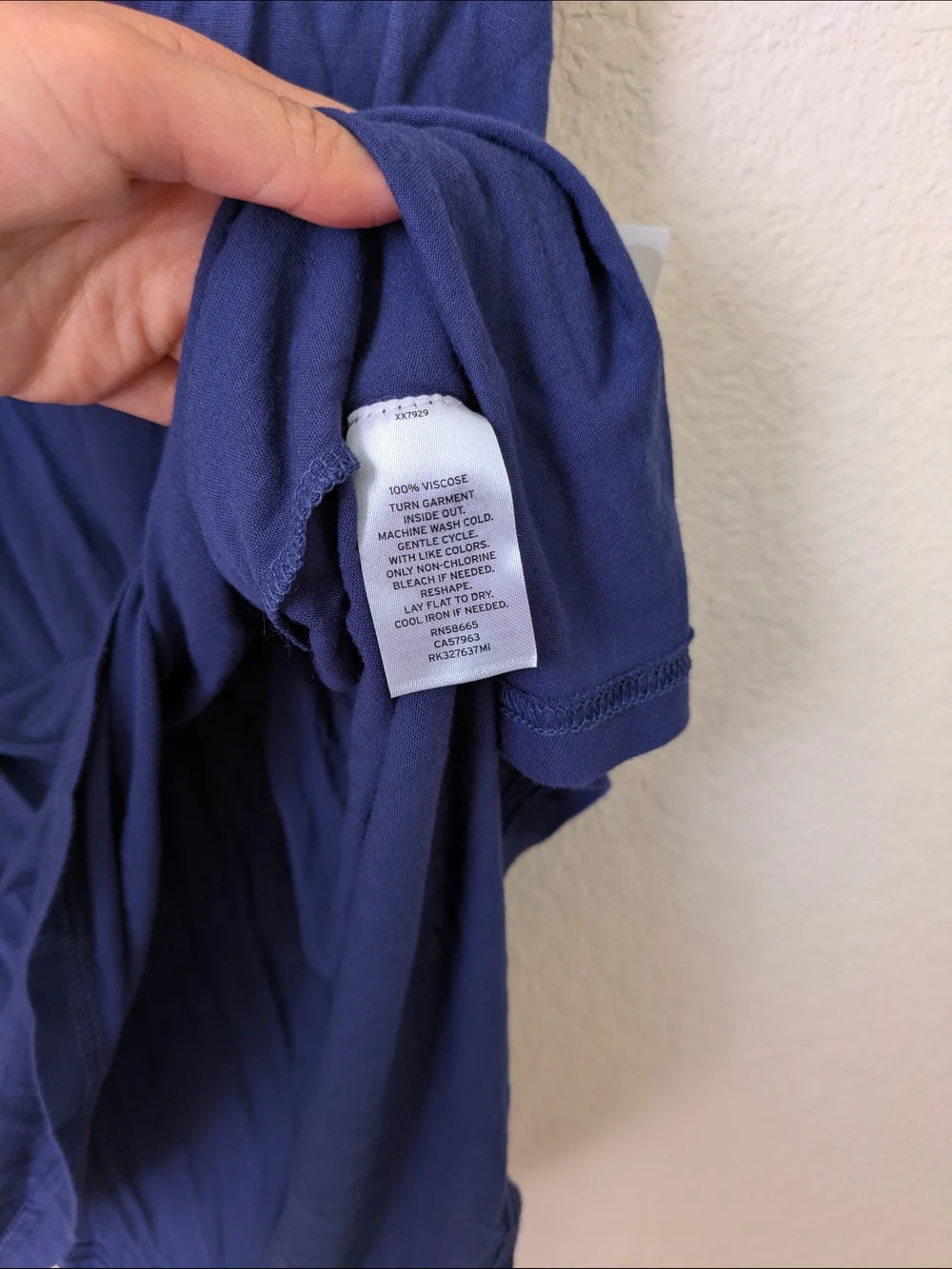 Tops And Tees Bundle Box - Picture 16 of 16